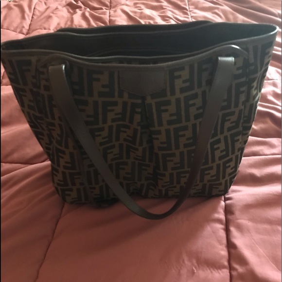 fendi zucca tote bag